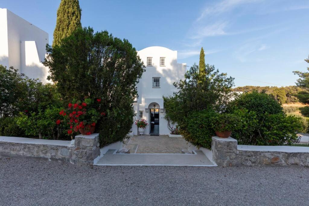 Retreat Villa By The Sea With Pool In Porto Cheli Exteriér fotografie
